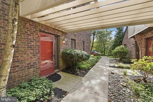 404-404 Mountainview Drive, CHESTERBROOK, PA, 19087 | Card Image