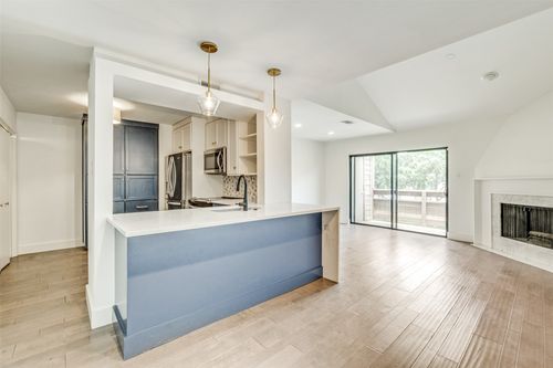 8h-7640 W Greenway Blvd, Dallas, TX, 75209-5050 | Card Image