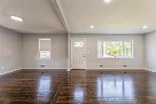 34 Klein Ave, West Nyack, NY, 10994-1931 | Card Image