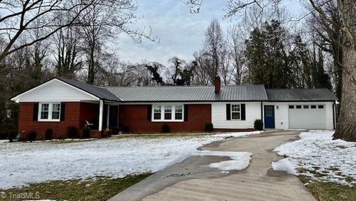 222 Westover Dr, Lexington, NC, 27292-2342 | Card Image