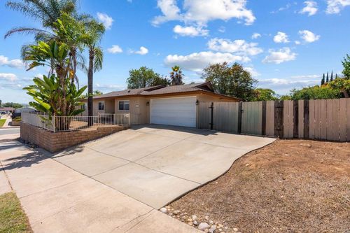 9644 E Hartland Circle, Santee, CA, 92071 | Card Image