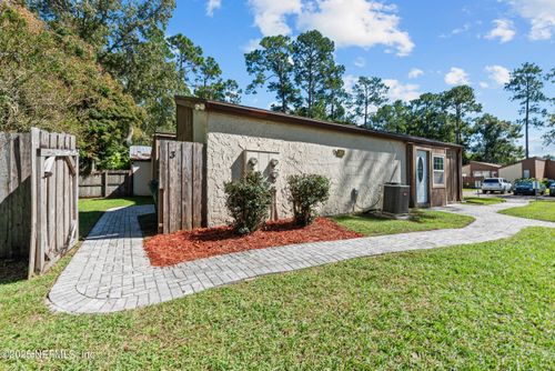 3-2483 Whispering Woods Blvd, Jacksonville, FL, 32246-9304 | Card Image
