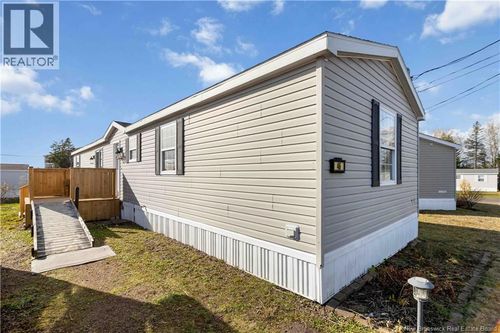 46 Ste Marie Lane, Dieppe, NB, E1A8W4 | Card Image