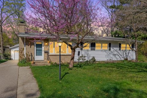 433 Jennison Avenue, Kalamazoo, MI, 49006 | Card Image