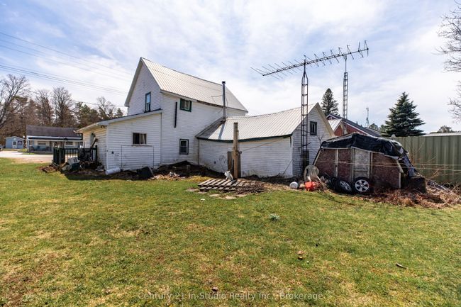580307 Sideroad 60, House other with 3 bedrooms, 1 bathrooms and 5 parking in Berkeley ON | Image 7
