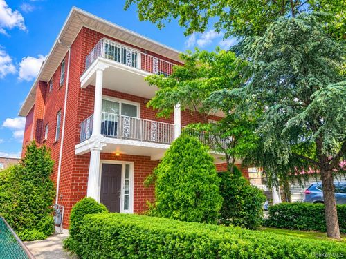 30-49 79th St, East Elmhurst, NY, 11370 | Card Image