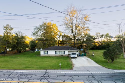 3837 W State Road 32, Westfield, IN, 46074-9657 | Card Image