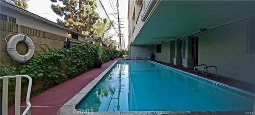 420 Redondo Avenue, Long Beach, CA, 90814 | Card Image