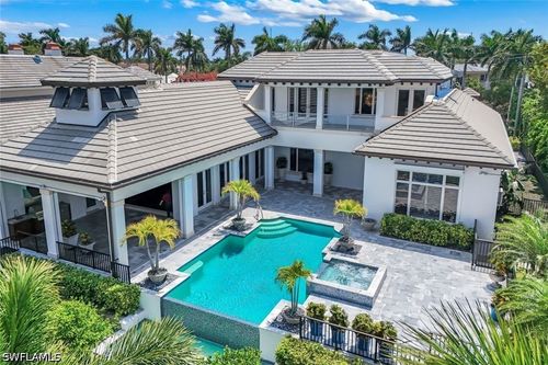 605 Galleon Dr, NAPLES, FL, 34102-7641 | Card Image