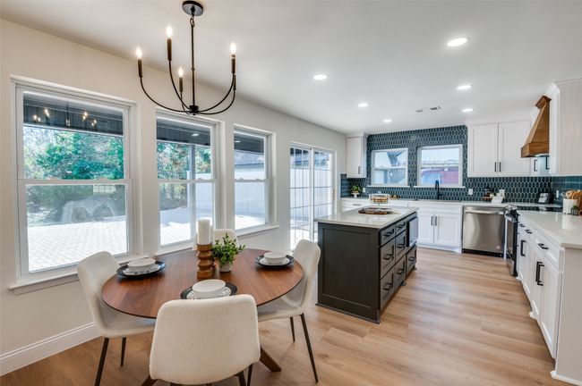 2028 Casa Loma Ct, House other with 3 bedrooms, 2 bathrooms and null parking in Grapevine TX | Image 14
