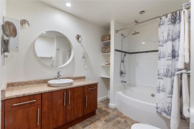 114 - 984 Dunford Ave, Townhouse with 2 bedrooms, 2 bathrooms and 2 parking in Langford BC | Image 17