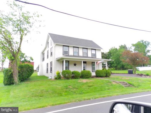 1951 N Old Bethlehem Pike, QUAKERTOWN, PA, 18951-2373 | Card Image