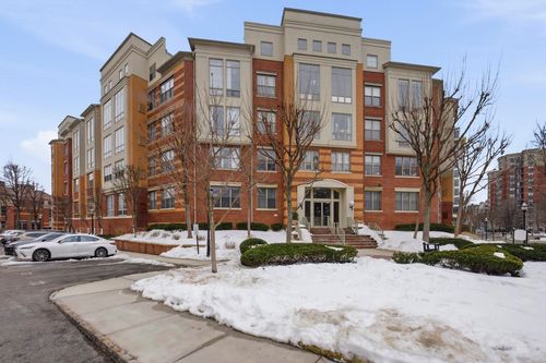 apt-117-26 Ave At Port Imperial, West New York, NJ, 07093-8389 | Card Image