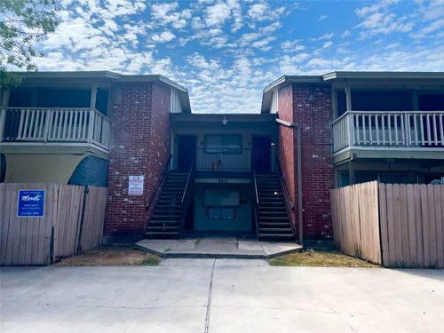 apt-203-8907 Parkfield Dr, Austin, TX, 78758-6654 | Card Image