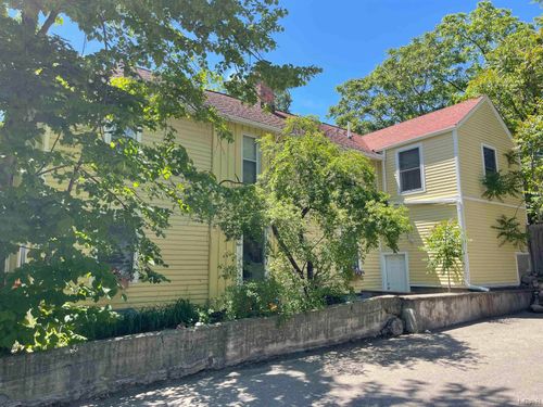 808 Mary Street, Ann Arbor, MI, 48104 | Card Image
