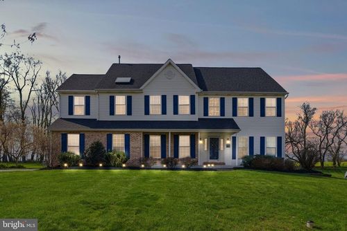 434 Silver Leaf Cir, Trappe, PA, 19426-1971 | Card Image