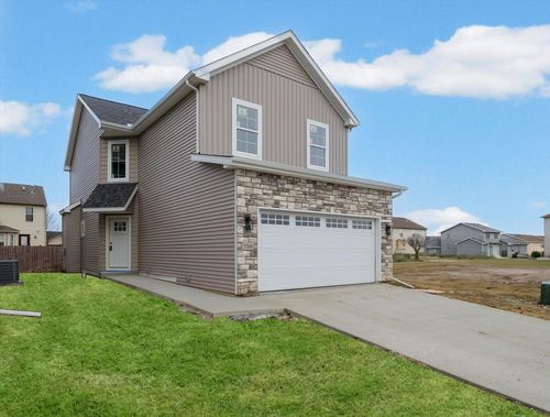 3708 Lighthouse Pointe Point, Champaign, IL, 61822 | Card Image