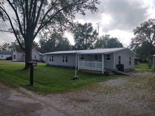 839 Grove Ave, Neoga, IL, 62447-1520 | Card Image