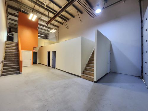 {{alt}} | Card Image