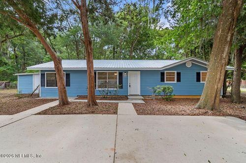 110 Karen Dr, Palatka, FL, 32177-8169 | Card Image