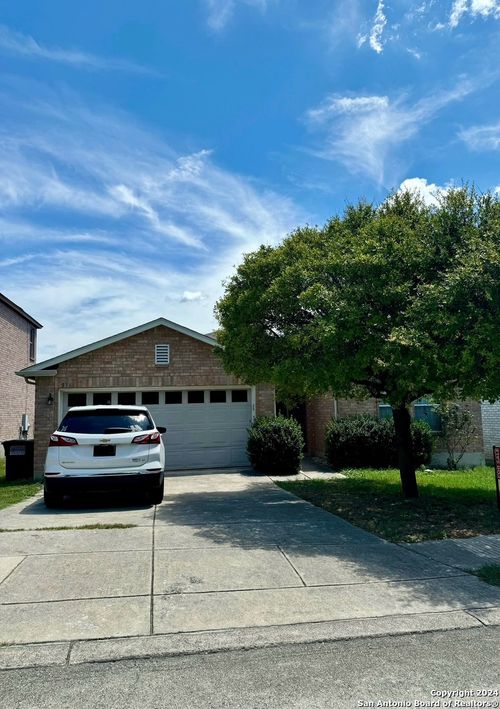 534 Gable Pt, San Antonio, TX, 78251-4341 | Card Image