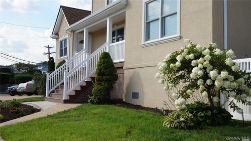 1590 Beech St, Atlantic Beach, NY, 11509-1636 | Card Image