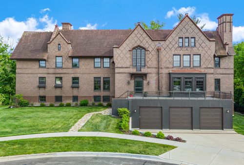 141 Loretto Ct, Wheaton, IL, 60189-1000 | Card Image