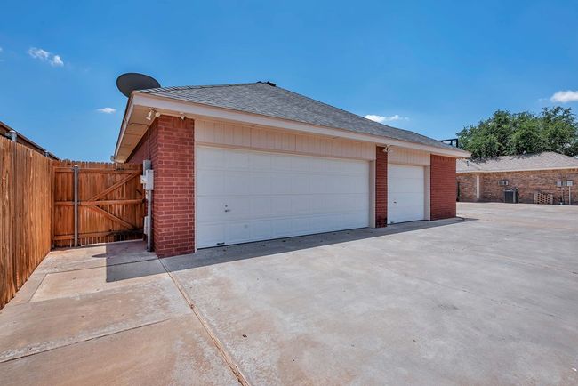 4100 Edgebrook Dr, House other with 3 bedrooms, 3 bathrooms and 3 parking in Midland TX | Image 54