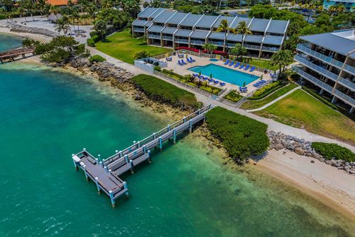 4-1133 W Ocean Dr, Key Colony Beach, FL, 33051 | Card Image