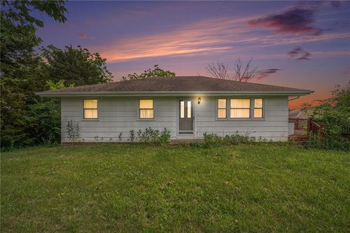 16177 Strawberry Road, Rayville, MO, 64084 | Card Image