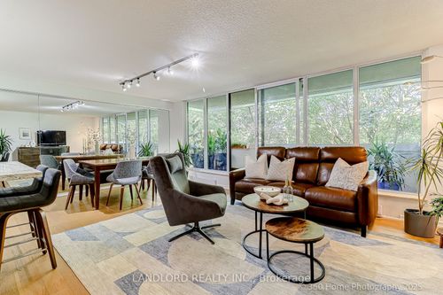 207-360 Bloor St E, Toronto, ON, M4W3M3 | Card Image