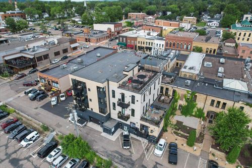 ste-101-517 2nd St, Hudson, WI, 54016-1555 | Card Image