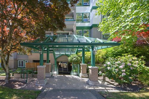 104-1575 Best St, White Rock, BC, V4B5K1 | Card Image