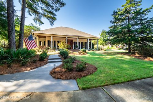 125 Woodmont Way, Ridgeland, MS, 39157-8615 | Card Image