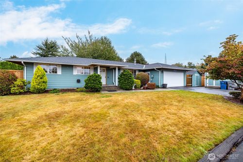 18727 Fishermans Loop, Burlington, WA, 98233-8599 | Card Image