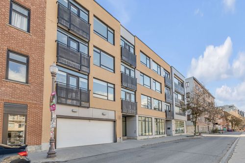 201-235 Rue De St-Vallier E, Québec, QC, G1K3P4 | Card Image