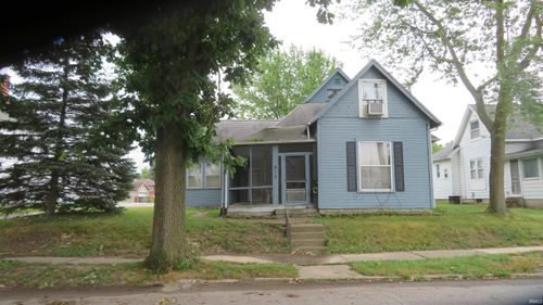 915 W Taylor St, Kokomo, IN, 46901-4319 | Card Image