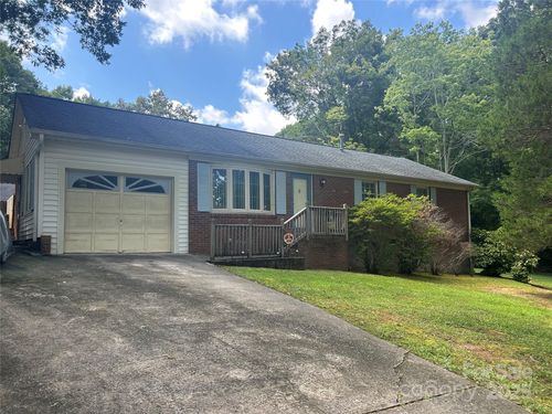 4007 Brookstone Ct, Gastonia, NC, 28052-5015 | Card Image