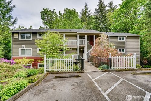 apt-e301-15238 Se 43rd Ct, Bellevue, WA, 98006-2553 | Card Image