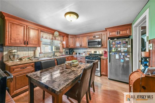 440 Main St, House other with 2 bedrooms, 1 bathrooms and null parking in Sayreville NJ | Image 6