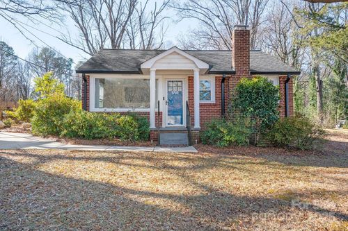 598 Faith Dr Sw, Concord, NC, 28027-7129 | Card Image