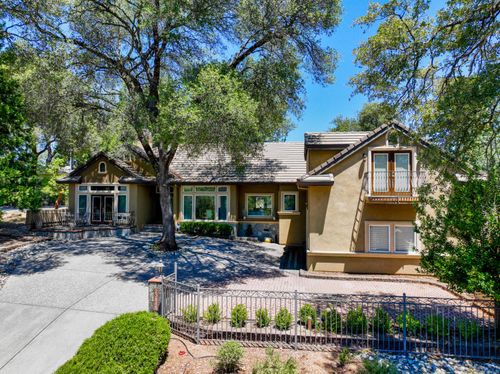 23845 Woodhaven Pl, Auburn, CA, 95602-8171 | Card Image