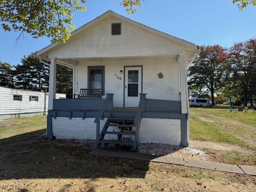 1144 Beverly Ave, Zanesville, OH, 43701-1417 | Card Image