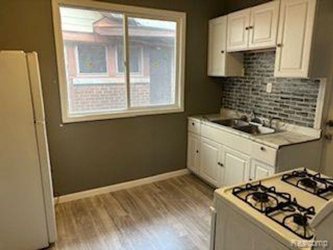 2751 Tuxedo St, House other with 3 bedrooms, 1 bathrooms and null parking in Detroit MI | Image 7
