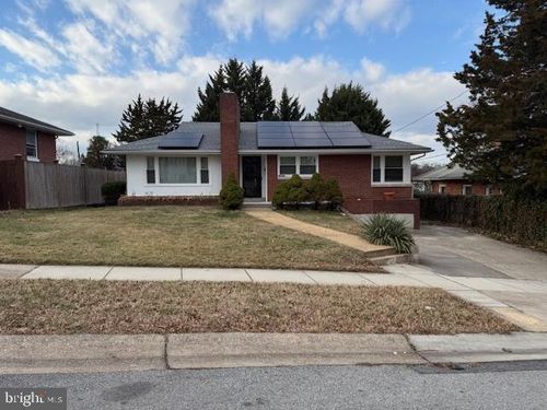 6514 8th Ave, HYATTSVILLE, MD, 20783-3106 | Card Image