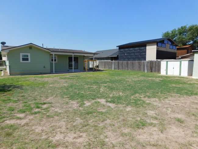 1820 W Avenue B, House other with 3 bedrooms, 2 bathrooms and null parking in Muleshoe TX | Image 20