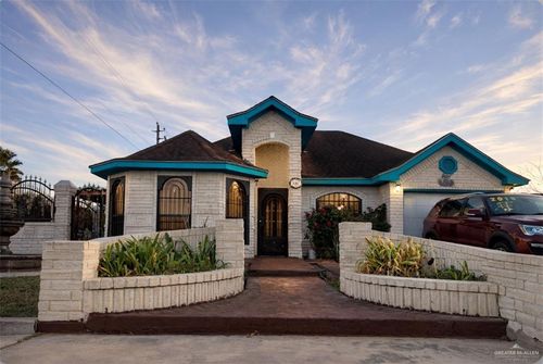 2401 Lucille Avenue, Mcallen, TX, 78503 | Card Image