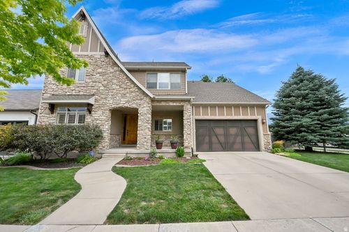 8391 Lorimer Ln, Sandy, UT, 84070-0400 | Card Image