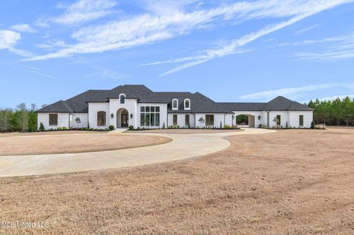 54 Windermere Blvd, Madison, MS, 39110-6677 | Card Image