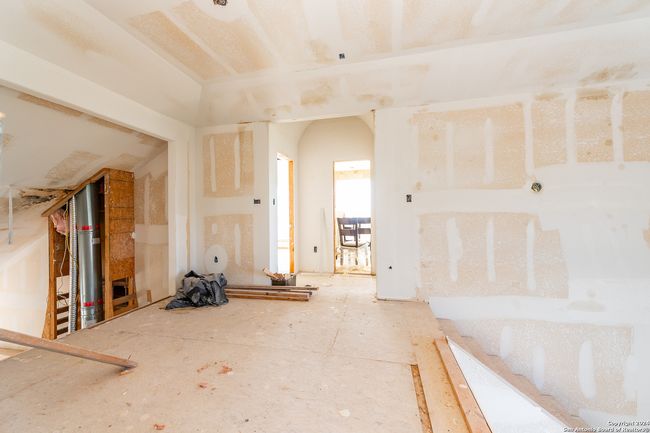 989 Oil Wl, Home with 3 bedrooms, 2 bathrooms and null parking in Pipe Creek TX | Image 56